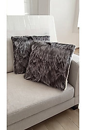 Home Detaylı Dokulu Gri Tonlarda 2’li Peluş Kırlent Kılıf Takımı